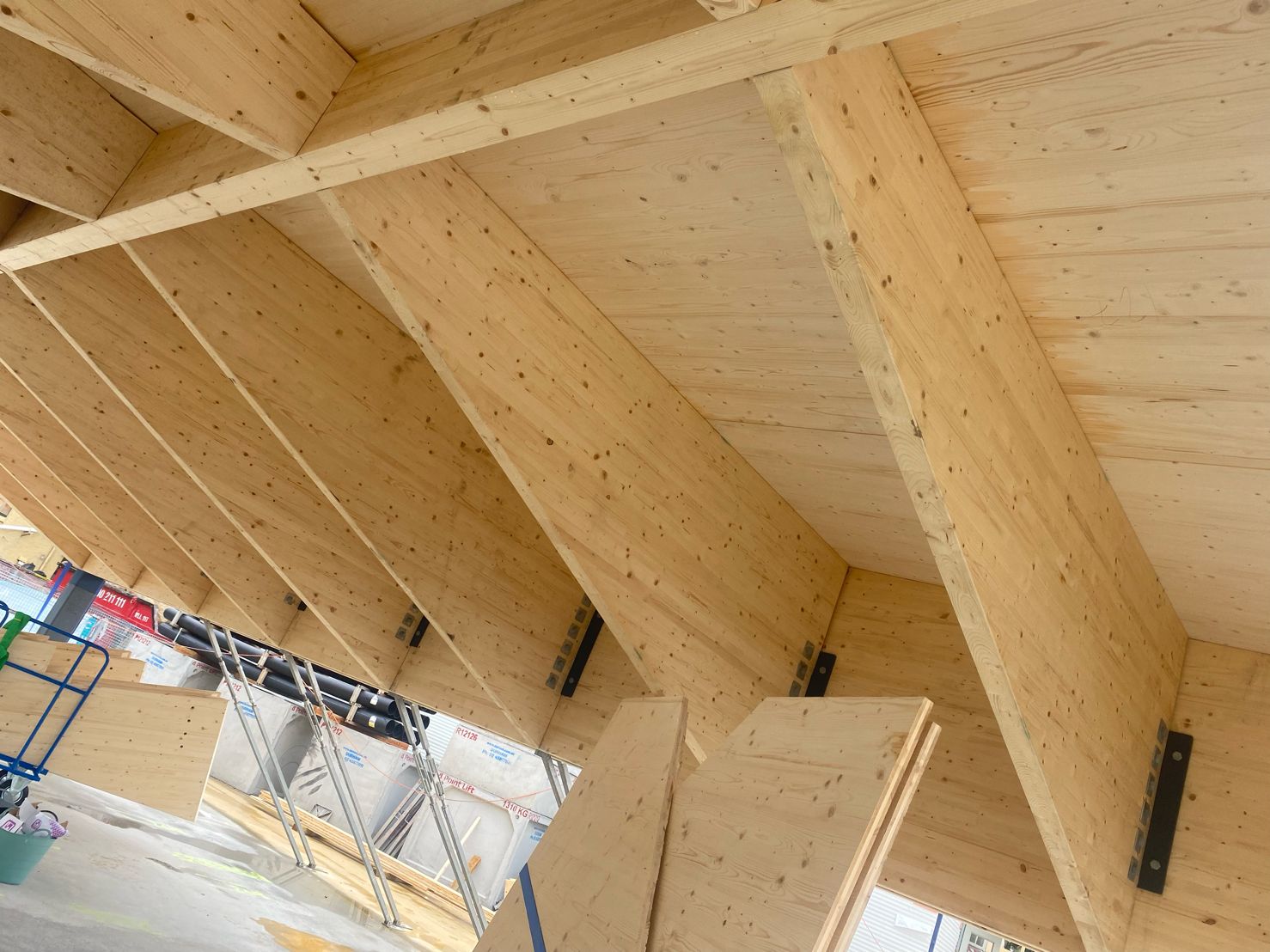 Glulam and Cross-Laminated Timber at Cranbrook School - Richard Crookes ...